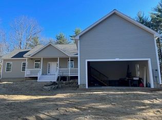98 Range Rd, Belmont, NH 03220