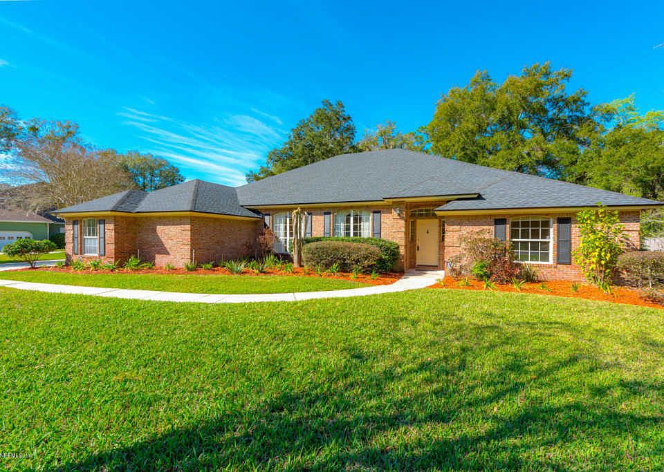 1st image of 11870 Honey Locust Dr