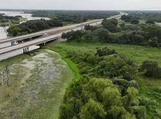 193 N Old Highway 59, Goliad, TX 77963