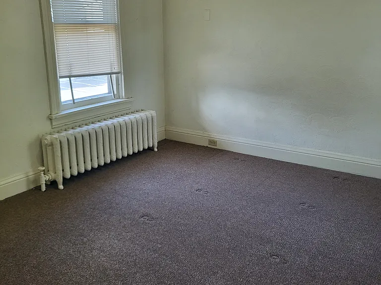 160 Main St #3 — Photo 23
