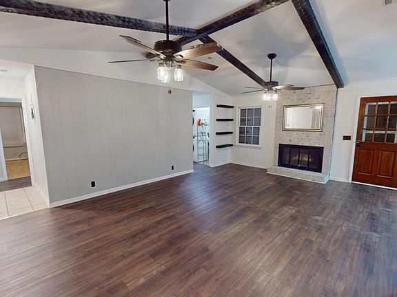 5th image of 607 Melbourne Dr