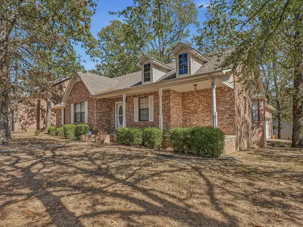 902 Live Oak Cir, Jonesboro, AR 72405