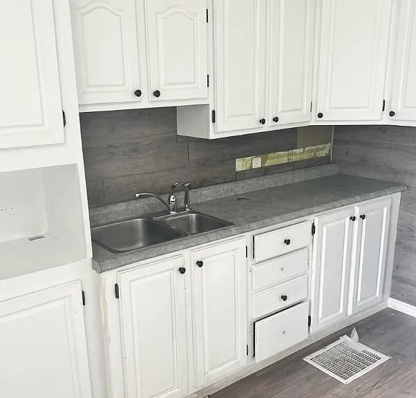 383 Belanger Ave #2 — Photo 4