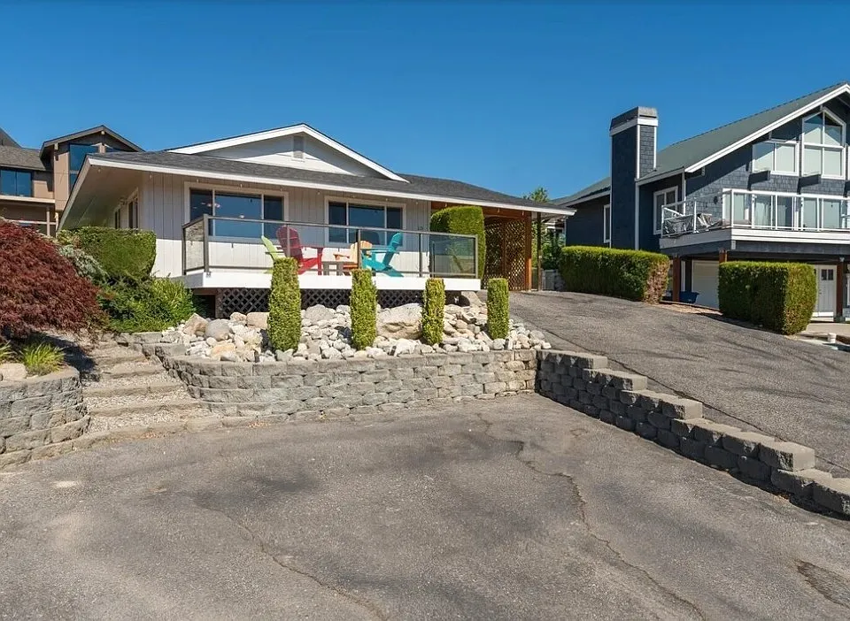 115 Pyramid Pl