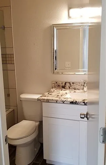 830 Threadneedle St #228 — Photo 6