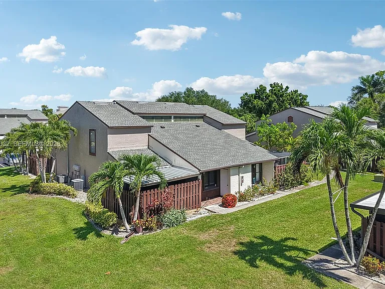 12939 Cherrydale Ct — Photo 35