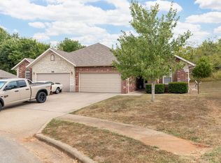 1432-1434 S Treetop Ct, Ozark, MO 65721
