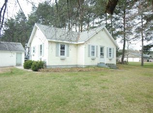 5005 17th Rd, Escanaba, MI 49829