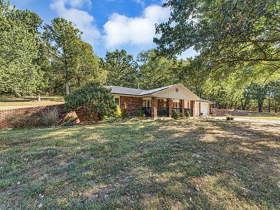 3rd image of 781 State Road M