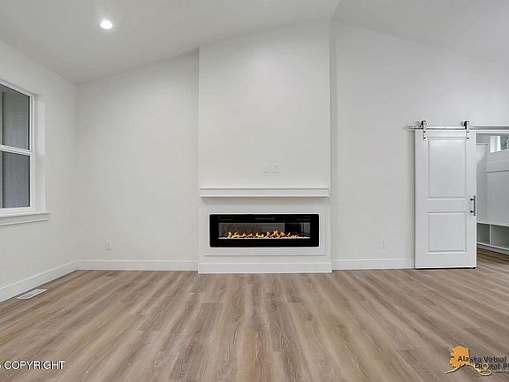 5th image of 4519 N Tote St