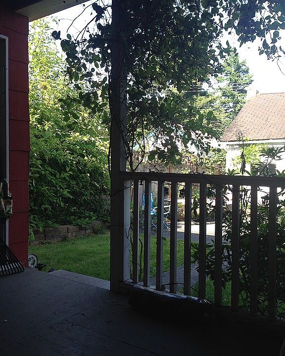 2nd image of 2506 Dean Ave