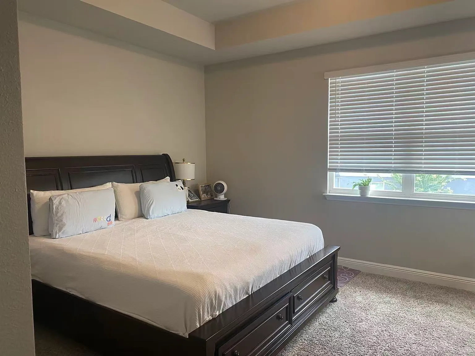 3 bed, 2.5 bath, 1700 sqft, $1,500 — Photo 2