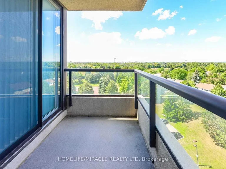 12 Laurelcrest St #902 — Photo 19