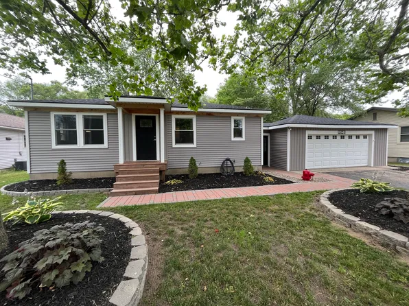 6424 Paris Ave SE, Grand Rapids, MI 49548