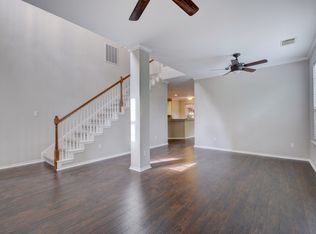2821 Kinney Oaks Ct, Austin, TX 78704