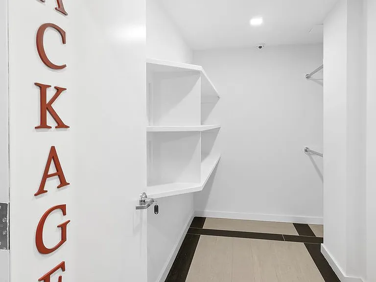 25 E 19th St #6-E — Photo 10