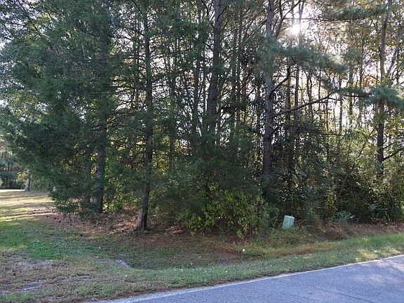 2nd image of 1700 Holly Grove Rd