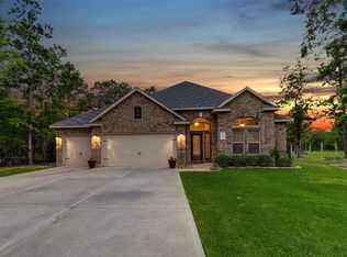 9214 Silver Back Trl, Conroe, TX 77303