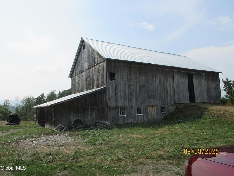 2nd image of 30 Rylie Way