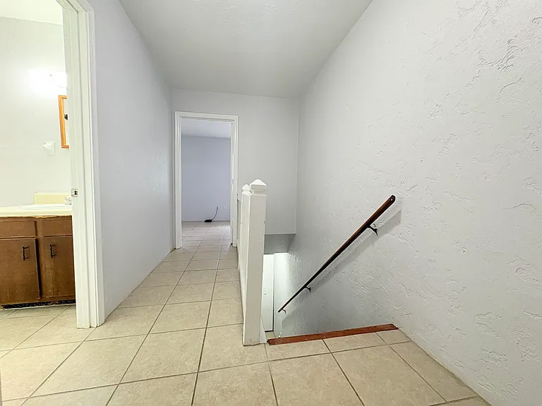 1007 Sutor Rd #B — Photo 14