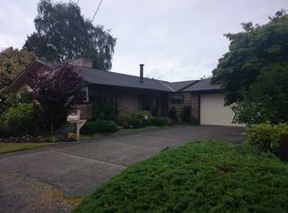 1526 NW 96th St, Seattle, WA 98117