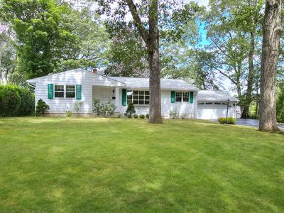 (Undisclosed Address), New Haven, CT, 06513