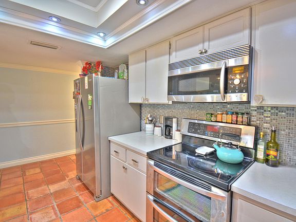4th image of 2346 Naples Trace Cir Unit 1105