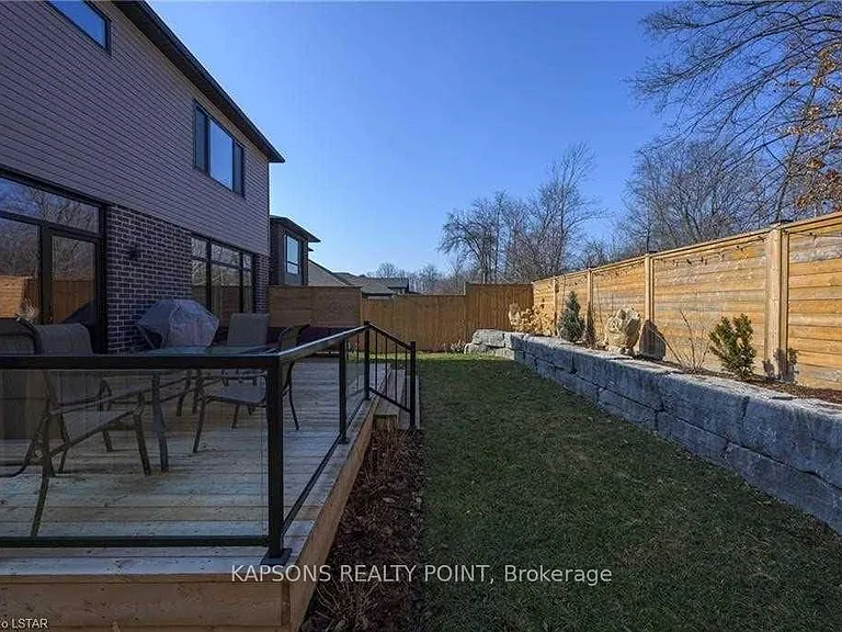 2368 Red Thorne Ave — Photo 24