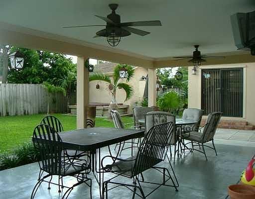 2nd image of 1356 SW 47th Ter