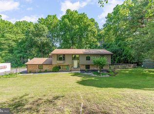 1200 Neptune Ln, Huntingtown, MD 20639