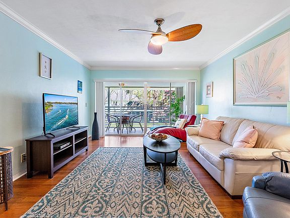 2nd image of 4 Westwood Avenue #204h