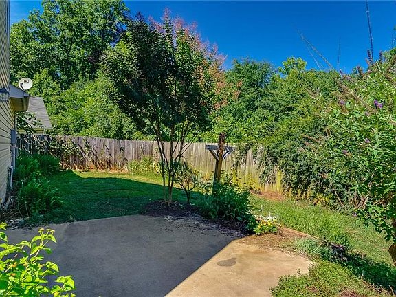 2nd image of 2795 Green Crest Ct
