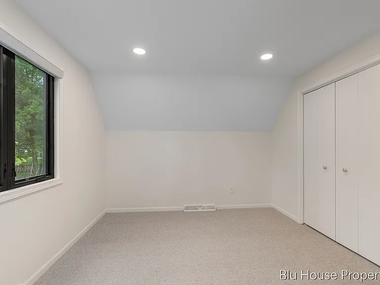 5140 Sequoia Dr SE — Photo 15