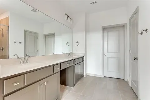433 Matchbox St — Photo 10