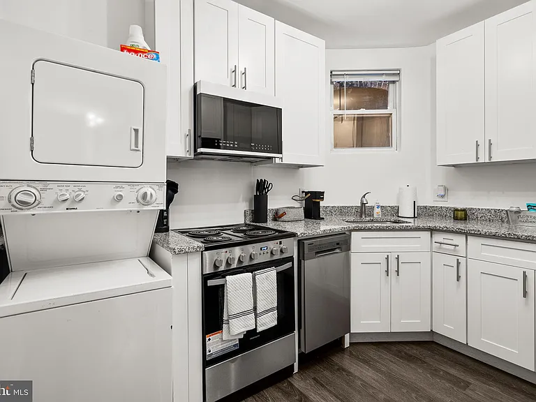 59 Rhode Island Ave NW #1 — Photo 15