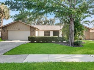 2205 Tamarron Ter, Palm Harbor, FL 34683