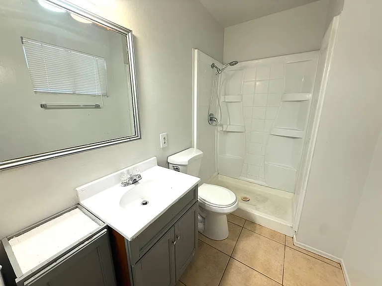 5908 Carmen Blvd — Photo 8