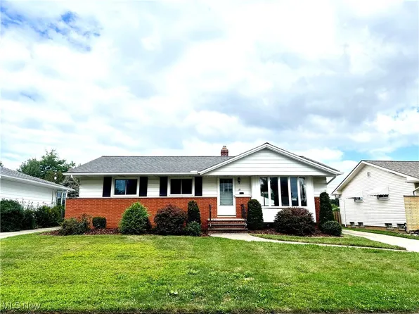 181 E Hillsdale Ave, Seven Hills, OH 44131