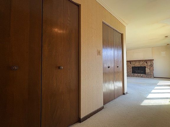3rd image of 10355 Parkside Ave APT 4