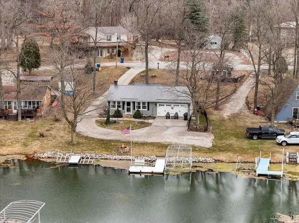 395 Lane 148 Hamilton Lk, Hamilton, IN 46742