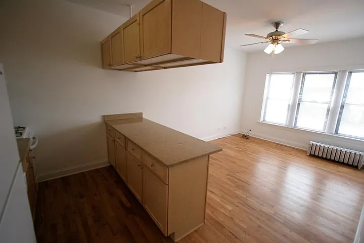 Maple Court — Photo 21