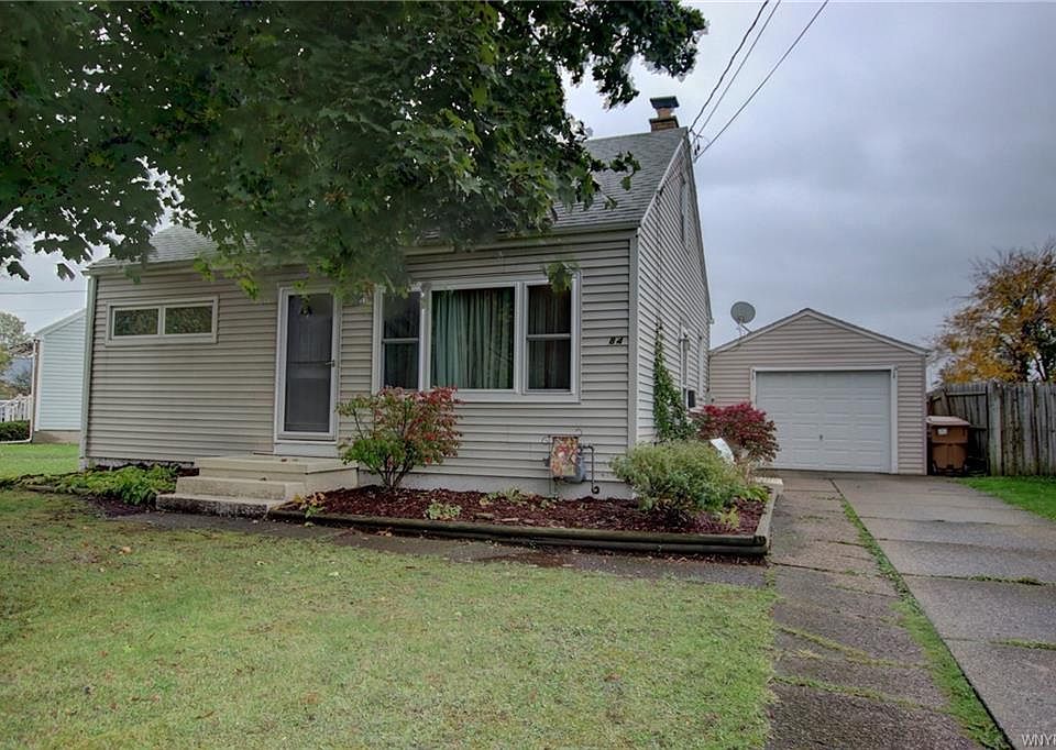 1st image of 84 Norine Dr