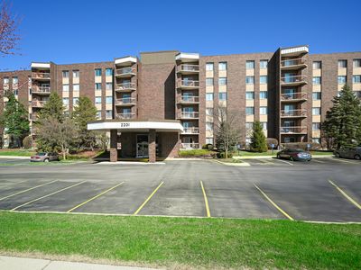 2201 S Grace St APT 609, Lombard, IL, 60148