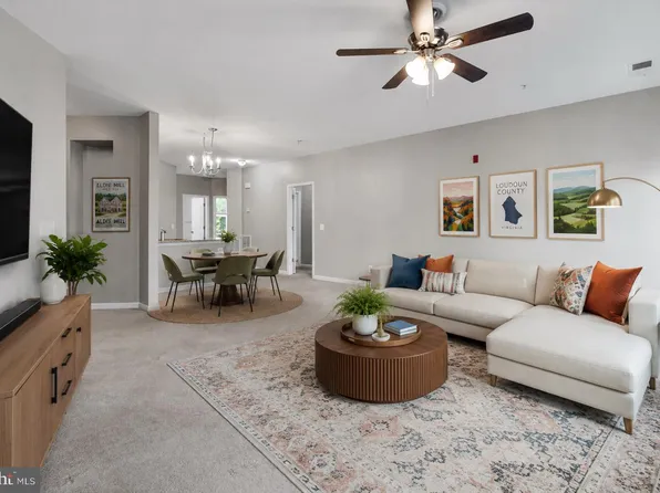24546 Byrne Meadow Sq, Aldie, VA 20105