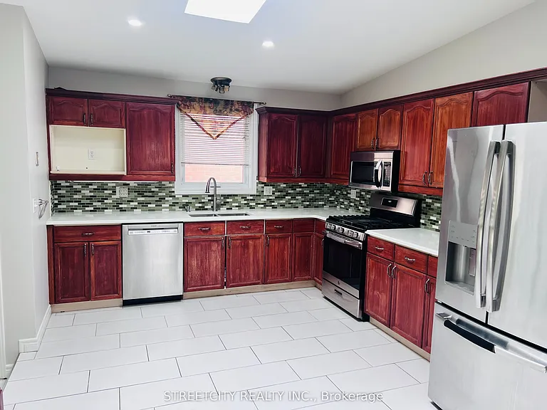 1279 Aldersbrook Rd — Photo 8