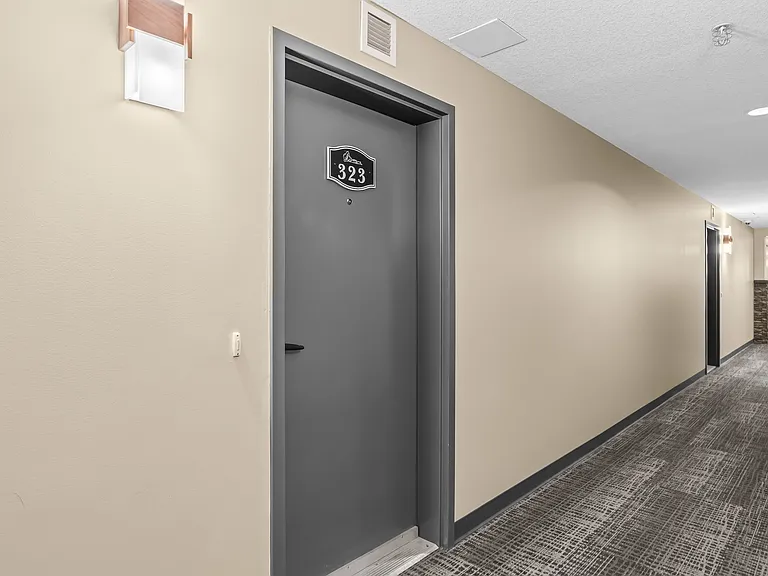 300 Palliser Ln #323 — Photo 56