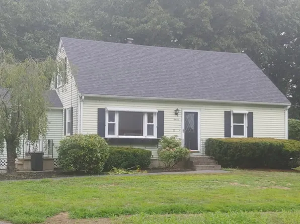 11 Barry St, Dover, NH 03820