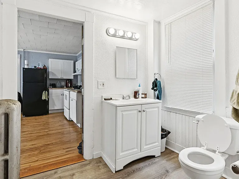 82 Winter St #1 — Photo 5