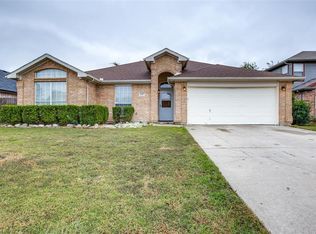 1127 Darbytown Rd, Grand Prairie, TX 75052