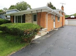 545 S Lyman Ave, Des Plaines, IL